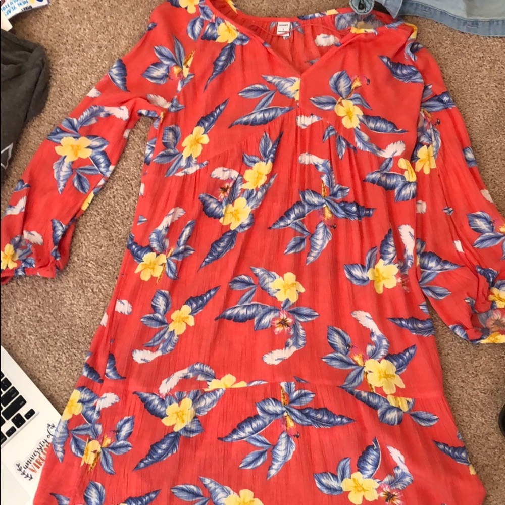 Beautiful Floral Hawaiian Dress
